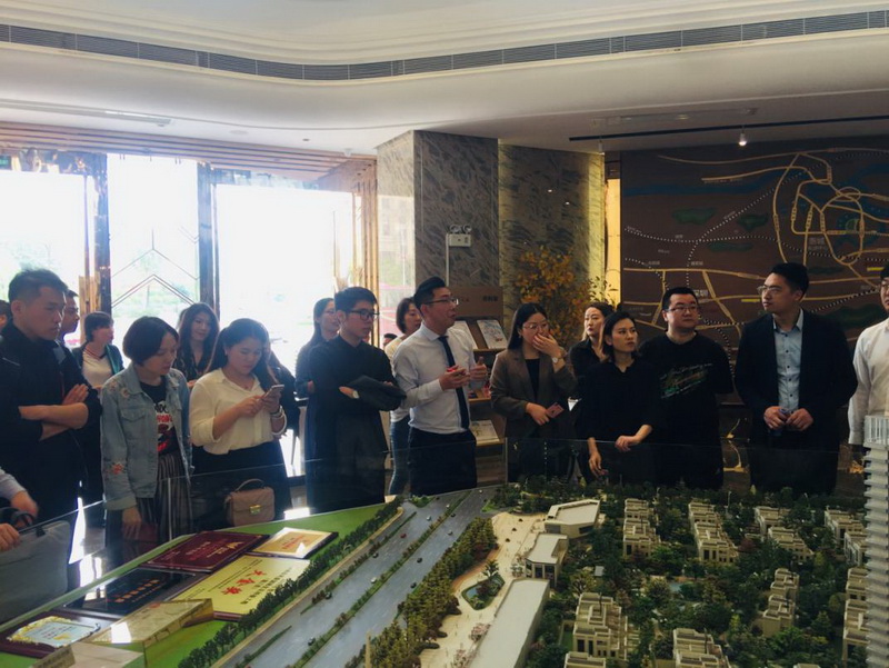 9_调整大小.jpg 9_调整大小.jpg